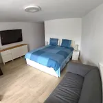 Parque Santiago I - Studio Apartment