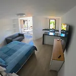 Parque Santiago I - Studio Apartment