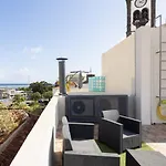 Home2Book Santa Cruz Skyline Cozy Apartment