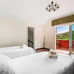 Villa Artigar, Garden, Swimming Pool And Bbq.