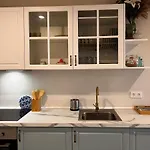 Ocean Dream Apartments - Lovely Sea View Studio Apartment 5Min From Beach