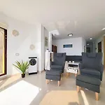 Medano4You Red Mountain Sea View Holiday Home
