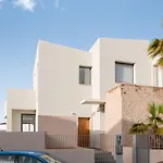 Karat Villa Neveda