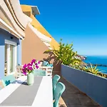 La Nea Beach Apartment