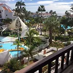 Seaview Studio At Parque Santiago III