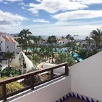 Seaview Studio At Parque Santiago III