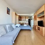 Estudio Vistas Al Muelle