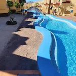 Bajo El Sol Wifi & Pools - Mareverde