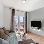 3 Bedroom Apartment Near Sta Cruz
