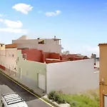 3 Bedroom Apartment Near Sta Cruz