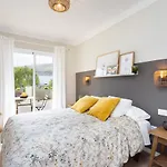 Home2Book Stylish Seaside Apt Puertito De Gueimar