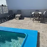 Casa Tom - Spacious Holiday Home With Heated Pool