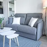 Amazing Spacious 1 Bedroom Flat With Ocean View, 311, Ponderosa