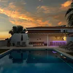 Charming Villa With Private And Heated Pool