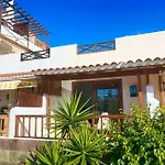 Stylish & Modern 1 Bedroom Suite On Frontline Of Playa Del Duque