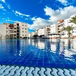 Apartamento Con Piscina En Palmeras Del Sur