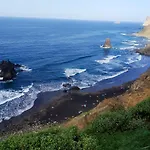 Charming House With Stunning Sea View In Santa Cruz De Tenerife
