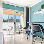 Beach Apartment N1
