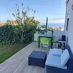 Modern Holiday Apartment With Private Pool