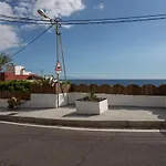 Beachhouse With Amazing Terrace Next To The Ocean