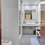 Nice Mocan, Garage, Pool, Fiber, Padel, Air Con