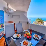 Wonderful Apartment With A Sea View, Wifi, Pool