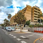 Newly Reformed Apartment With Sea View And Pool, Near The Beach, In Playa De Las Americas