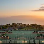 Karat Villa Zambrano - Includes Golf Cart