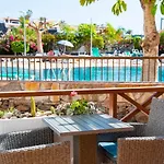 Neptuno Pool And Beach Private Access