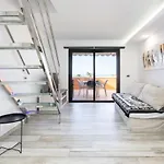 Apartment Playa Las Vistas With Breathtaking Sea View, Only 100 M To The Sea, Heated Pool, Aircondition For A Fee, Wifi