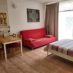 Studio With Garden