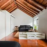 Arianna'S Chalet