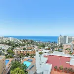 Stylish Modern Studio With Ocean View And Pools, 1001, Ponderosa