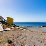 Los Abrigos