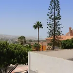 Atico Con Barbacoa Y Terraza Exclusiva.