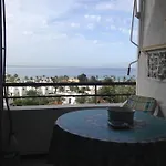 Fantastic 1-Bedroom With Sea View