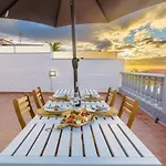 Iris 8 House