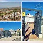 -'Ღ'- Couples' Paradise. Insta-Worthy Ocean Views.