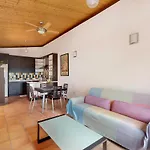 Finca La Calabacera Casa Amarilla By Paramount Holidays