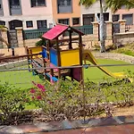 Cosy Three Bedroom Bungalow In Costa Adeje