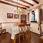 Casa Elvira