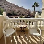 Superb Studio In Castle Harbour C011