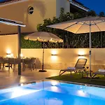 Villa Vista Al Mar