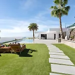 Alba House