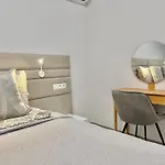 Sunset Apartment 3 & Heated Pool