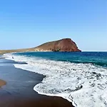 Breathtaking Ocean View, Adult And Kids Pools & Fiber Wi-Fi