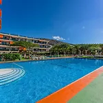 Frontline Ocean View Apartment Los Cristianos
