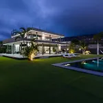 Karat Villa Atelier De La Vega