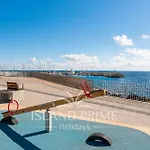 Oceanfront Holiday With Stunning Views Lbr650