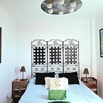 Apartamento Santa Cruz De Tenerife - Bien Situado En Zona Comercial - Buenas Conexiones